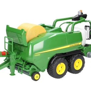 Balíkovač s baličkou John Deere C441R + dva balíky Levný